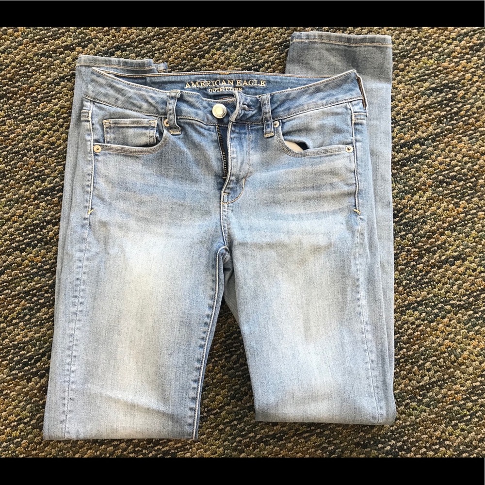 American Eagle skinny jeans